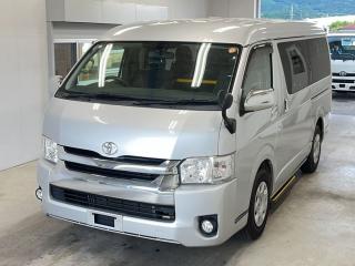 TOYOTA HIACE WAGON