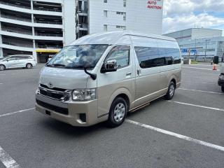 TOYOTA HIACE WAGON