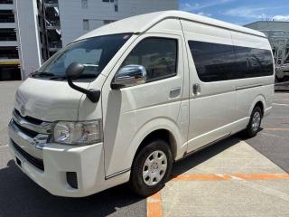 TOYOTA HIACE WAGON