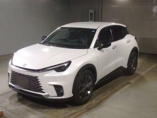 LEXUS LBX