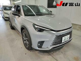 LEXUS LBX