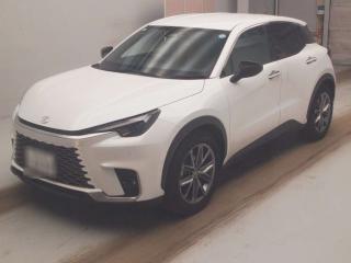 LEXUS LBX