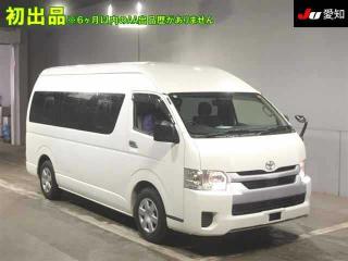 TOYOTA HIACE COMMUTER
