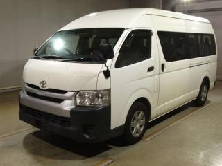 TOYOTA HIACE COMMUTER