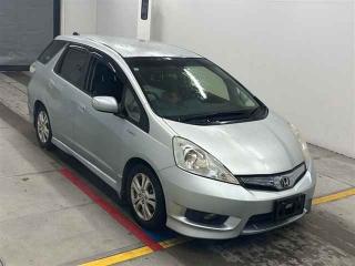 HONDA FIT SHUTTLE HYBRID