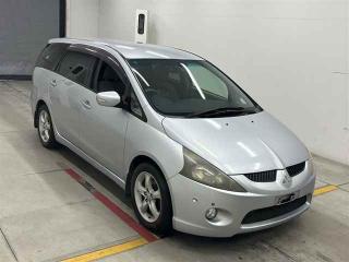 MITSUBISHI GRANDIS