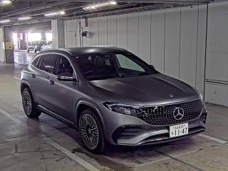 MERCEDES BENZ EQA