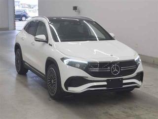MERCEDES BENZ EQA