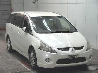 MITSUBISHI GRANDIS
