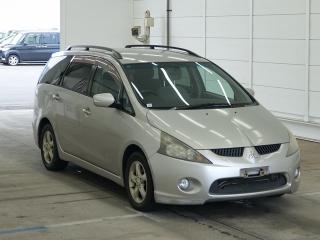 MITSUBISHI GRANDIS