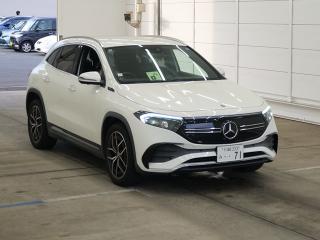MERCEDES BENZ EQA