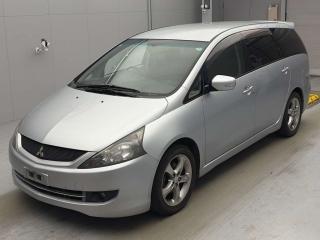 MITSUBISHI GRANDIS