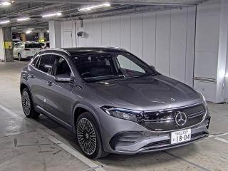MERCEDES BENZ EQA