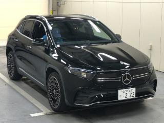 MERCEDES BENZ EQA