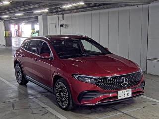 MERCEDES BENZ EQA