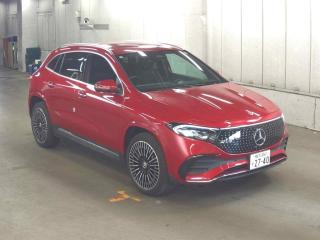 MERCEDES BENZ EQA