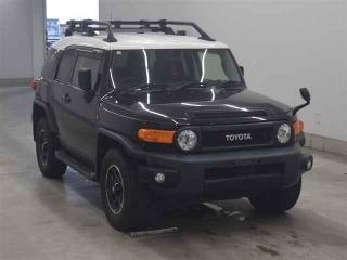 TOYOTA FJ CRUISER