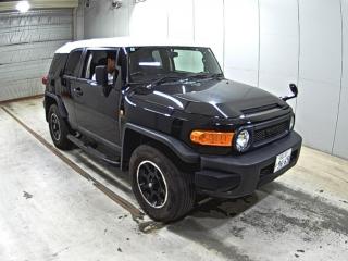 TOYOTA FJ CRUISER