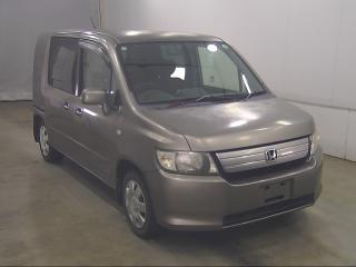 HONDA MOBILIO SPIKE