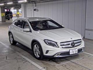 MERCEDES BENZ GLA