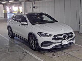 MERCEDES BENZ GLA