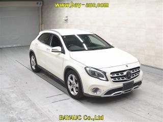 MERCEDES BENZ GLA