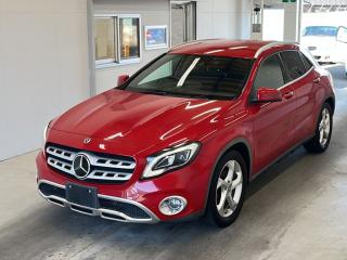 MERCEDES BENZ GLA