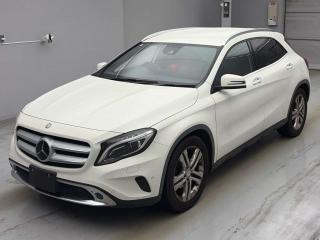 MERCEDES BENZ GLA