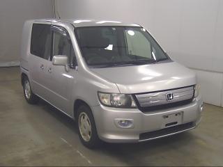HONDA MOBILIO SPIKE