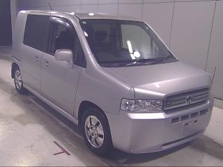 HONDA MOBILIO SPIKE