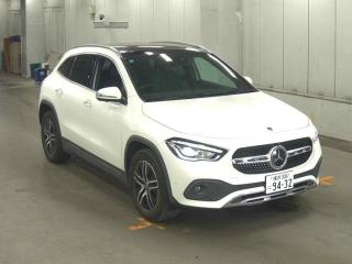 MERCEDES BENZ GLA
