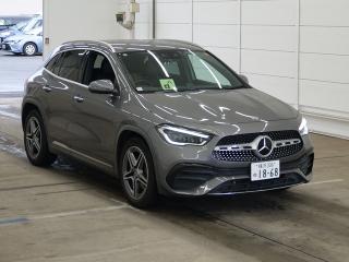 MERCEDES BENZ GLA