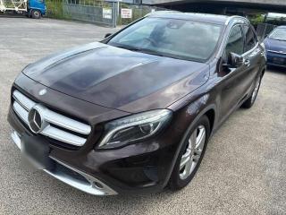 MERCEDES BENZ GLA