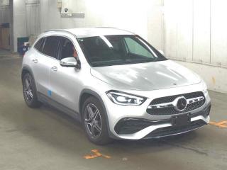 MERCEDES BENZ GLA