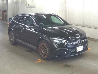 MERCEDES BENZ GLA
