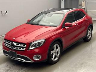 MERCEDES BENZ GLA