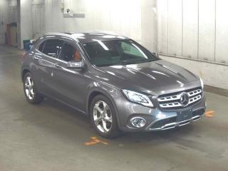 MERCEDES BENZ GLA