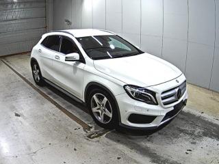 MERCEDES BENZ GLA