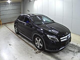 MERCEDES BENZ GLA