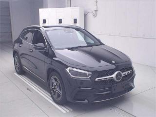 MERCEDES BENZ GLA