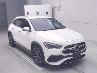 MERCEDES BENZ GLA