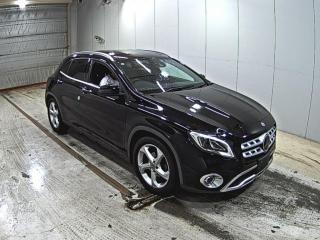MERCEDES BENZ GLA