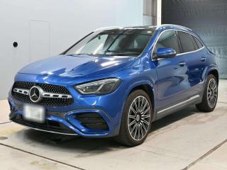 MERCEDES BENZ GLA