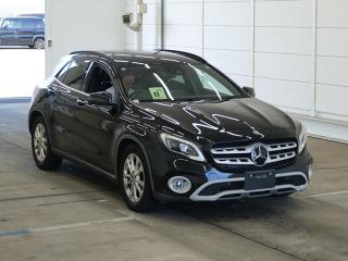 MERCEDES BENZ GLA