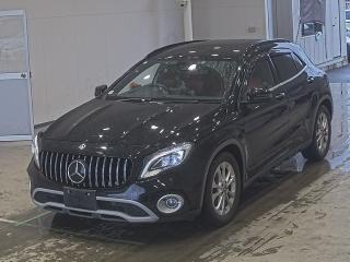 MERCEDES BENZ GLA