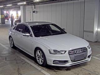 AUDI S4 AVANTE