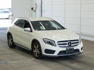 MERCEDES BENZ GLA