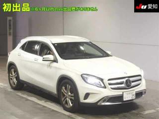 MERCEDES BENZ GLA