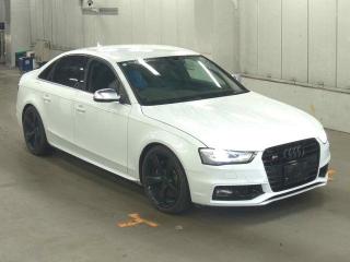 AUDI S4 AVANTE