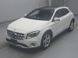 MERCEDES BENZ GLA